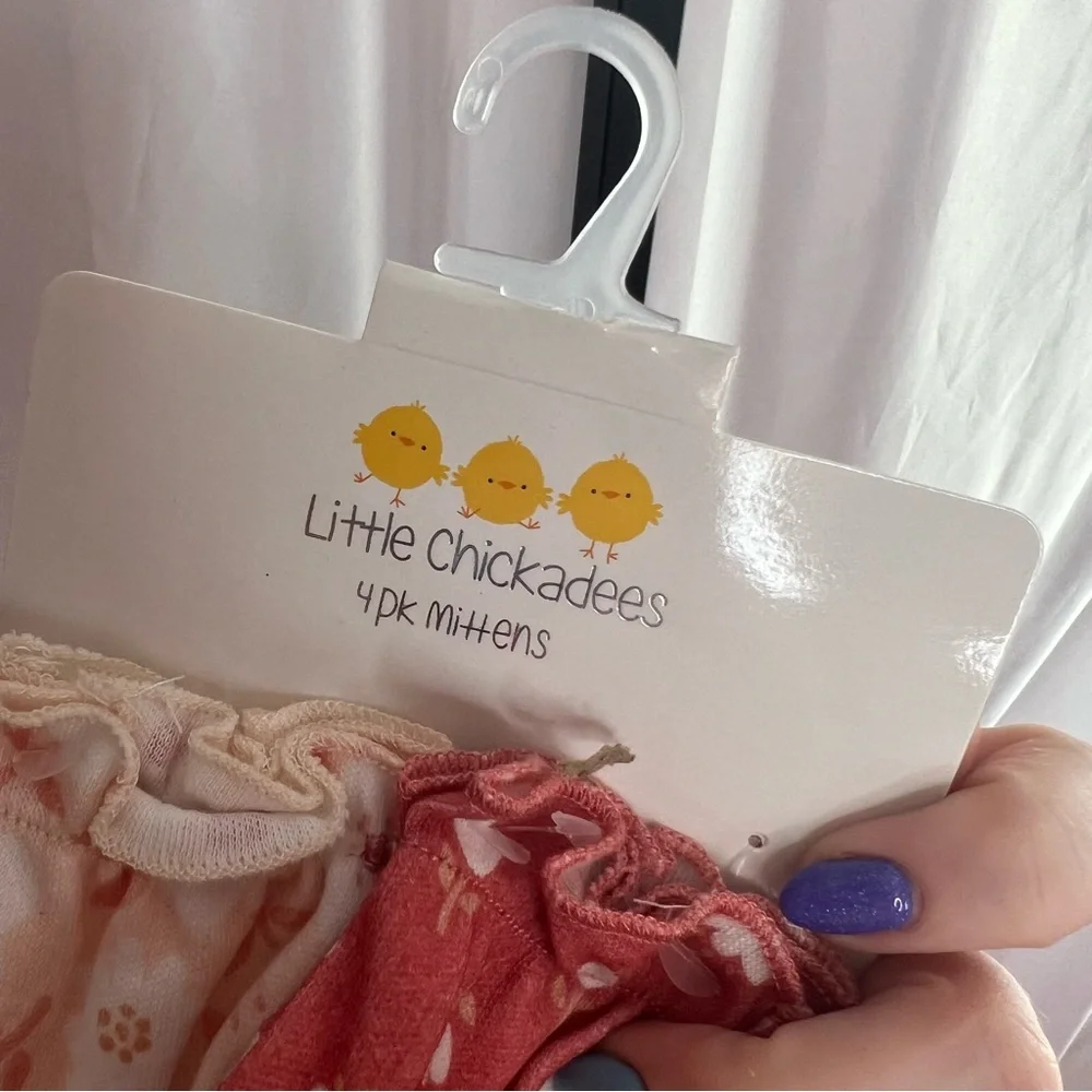 Little Chickadees 4 Pack Mittens Floral Print NWT